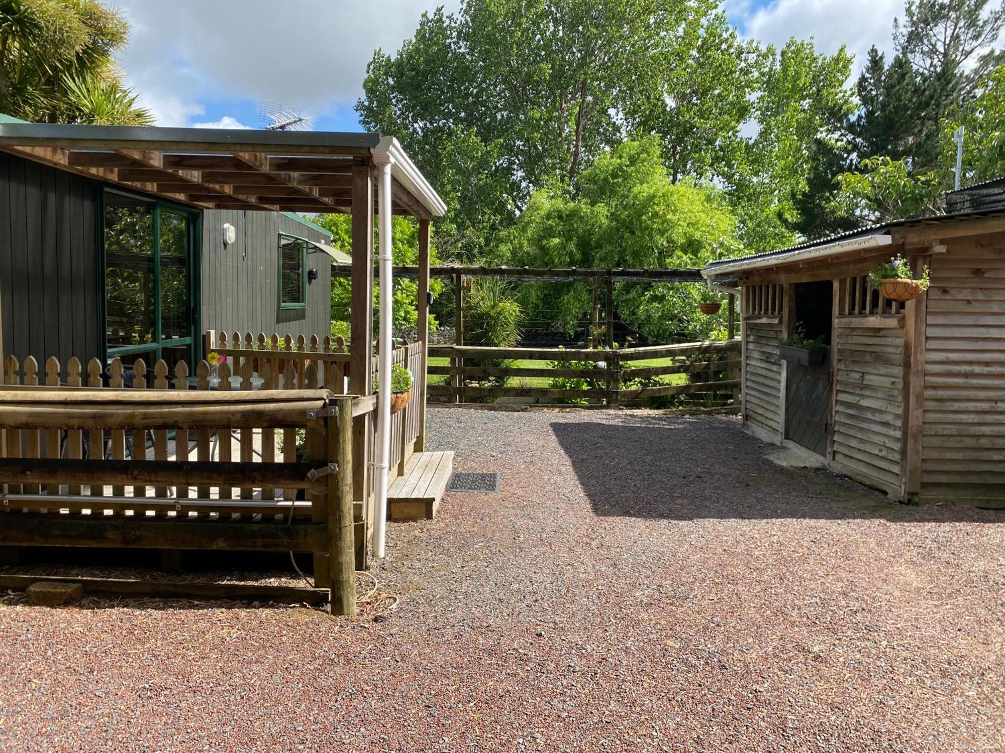 Willows Reach Lodge Kumeu Esterno foto